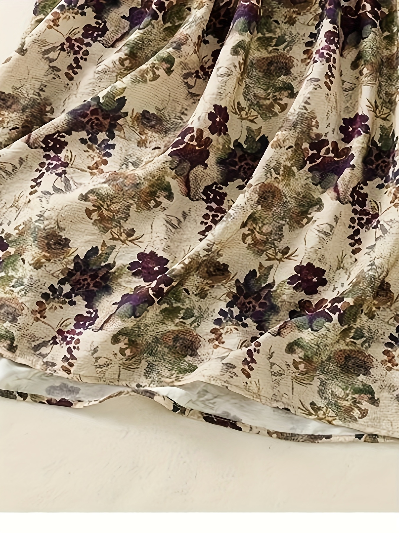 שמלה צרפתית וינטג' לנשים עם הדפסה פרחוני וחגורת קשירה מתכווננת - קופה שמלה, בלילה, כבנית במכונה תלבושת קיץ קזואל עד ערב, שמלה שיקית, לבוש לאירועים מהודרים, צללית אלגנטית, בד נושם, סגנון אלגנטי