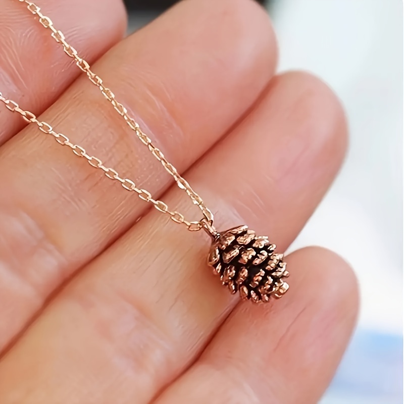 

Men's Retro Alloy Pine Pendant: Light & Trendy Fashion Necklace, Unplated Nature-inspired Design Statement