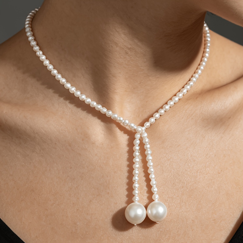 Women's Minimalist Freshwater Necklace with Unique Clasp
