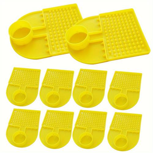 10pcs plastic bee water feeders beekeeping water dispenser no battery honey bee universal bottle mount beekeeper tools water outdoor beehive entrance equipment