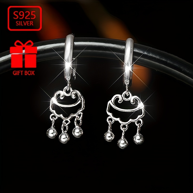 

A Pair Of Stylish Dangling Earrings For Women (total Weight 1.9g) Made Of 925 Sterling Silver With A Simple And Elegant Design, Suitable For , Outings, Gatherings, And As A Gift.