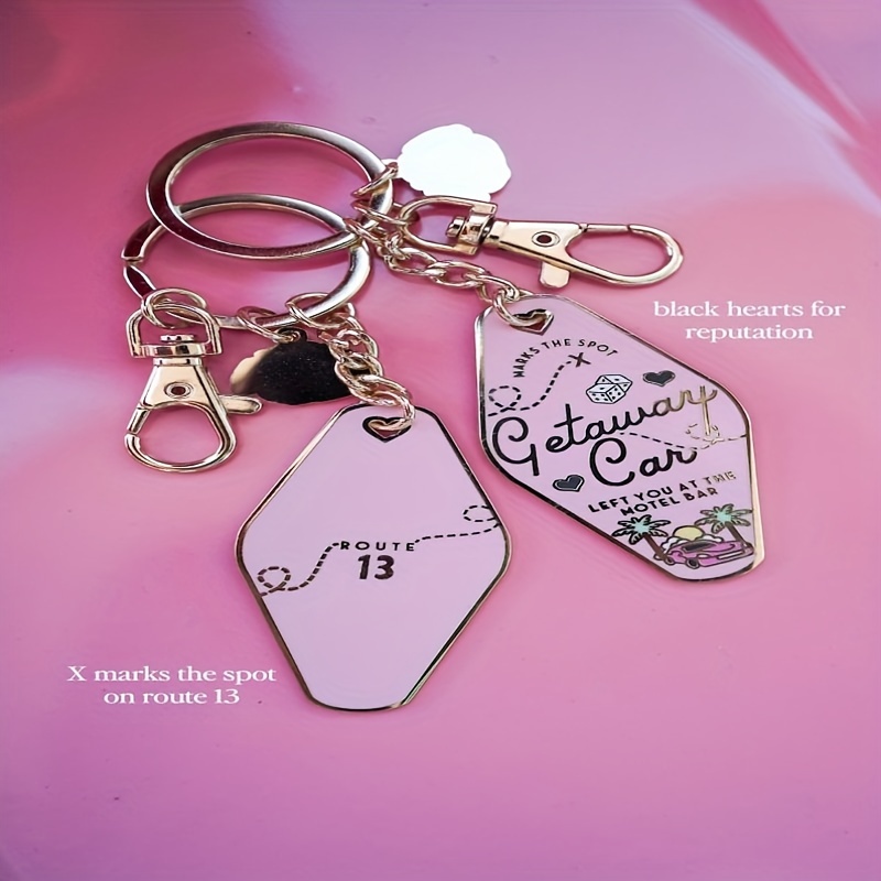 

Chic Motel Escape Alloy Keychain - Perfect Gift For Birthdays & Parties, Stylish Car Hotel Theme, Decorative Women's Key Ring