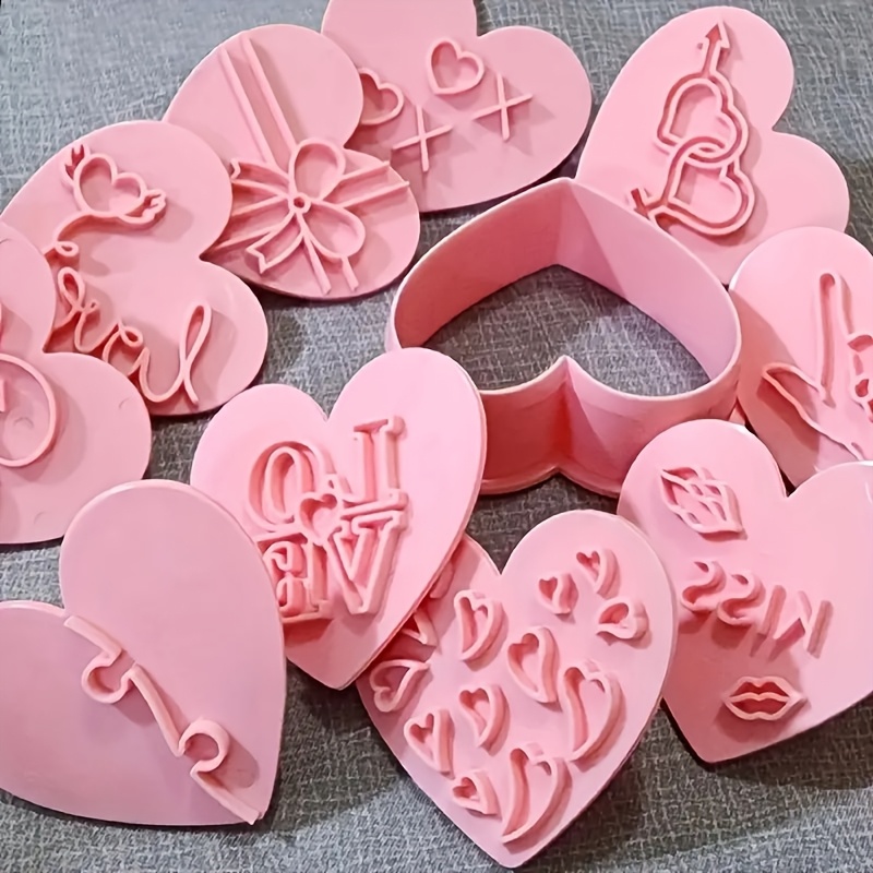 

10pcs Heart-shaped Cookie Stamp Set, Valentine's Day Love Pattern, Food-grade Plastic Fondant Press Molds, Reusable And Easy-to-clean Diy For Baking