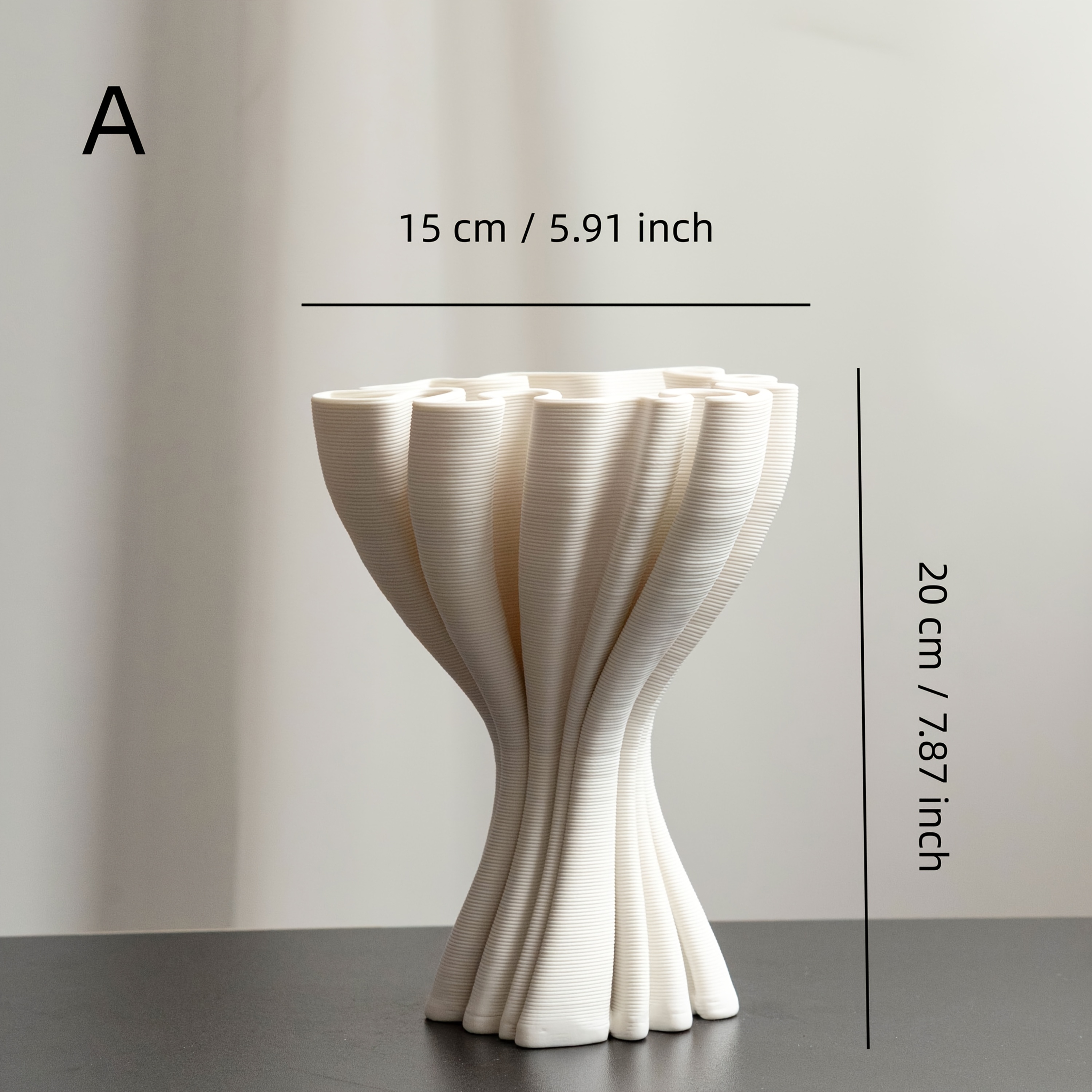 Image of Vintage White Ceramic Vase - Simple Vintage Design, Perfect For Displaying Flowers Room, Bedroom, Or Kitchen. This Vintage-style Cylindrical Vase Is Ideal For Home Decor And Makes A Great Gift