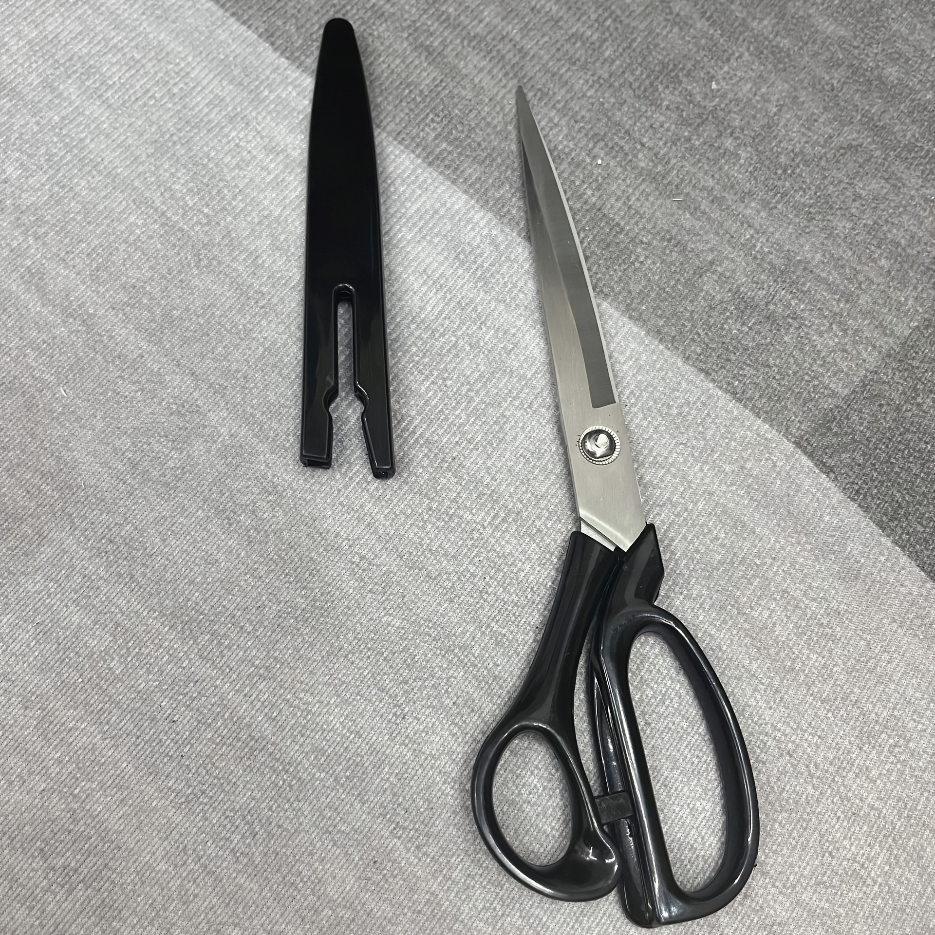TEMU 1 pz Forbici Professionali da Sarto per Tessuti/8 Pollici/con Custodia per Forbici/Dotate di Lame Affilate in Acciaio Inossidabile, Ideali per