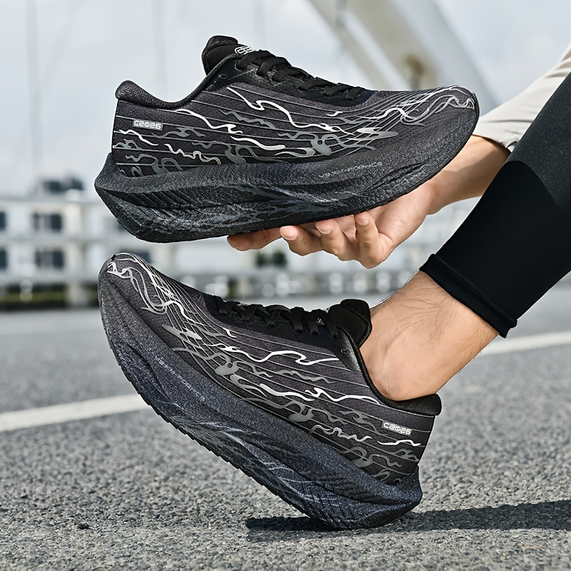 True Explosive Running Shoes 2026 New Model Soft-Soled Sports Carbon Plate Running Shoes Fluorescent Youth Sports Shoes for Physical Education Exam Shock-Absorbing Rebound Carbon Plate Running Shoes for Both Men And Women