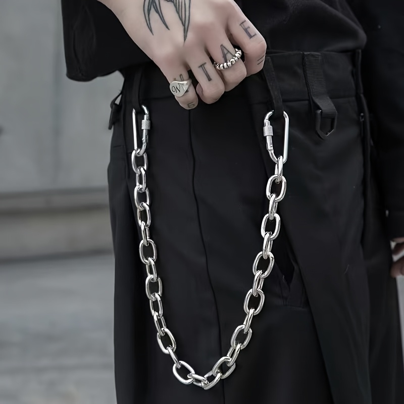 Stylish And Versatile Single-Layer Climbing Buckle Pants Chain with a Chunky Design. details 1