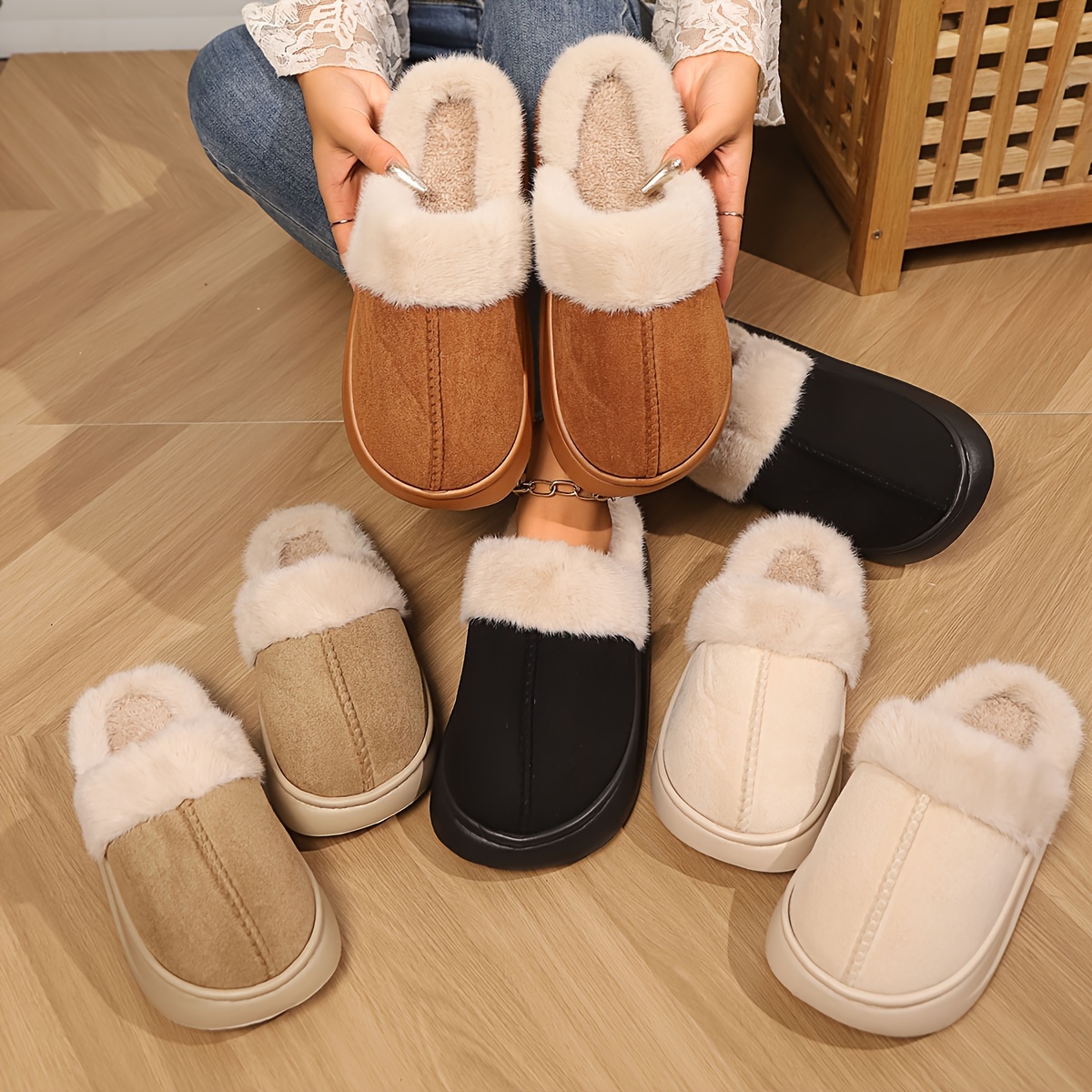

Slippers, On Lined , Comfortable Slippers Suitable For