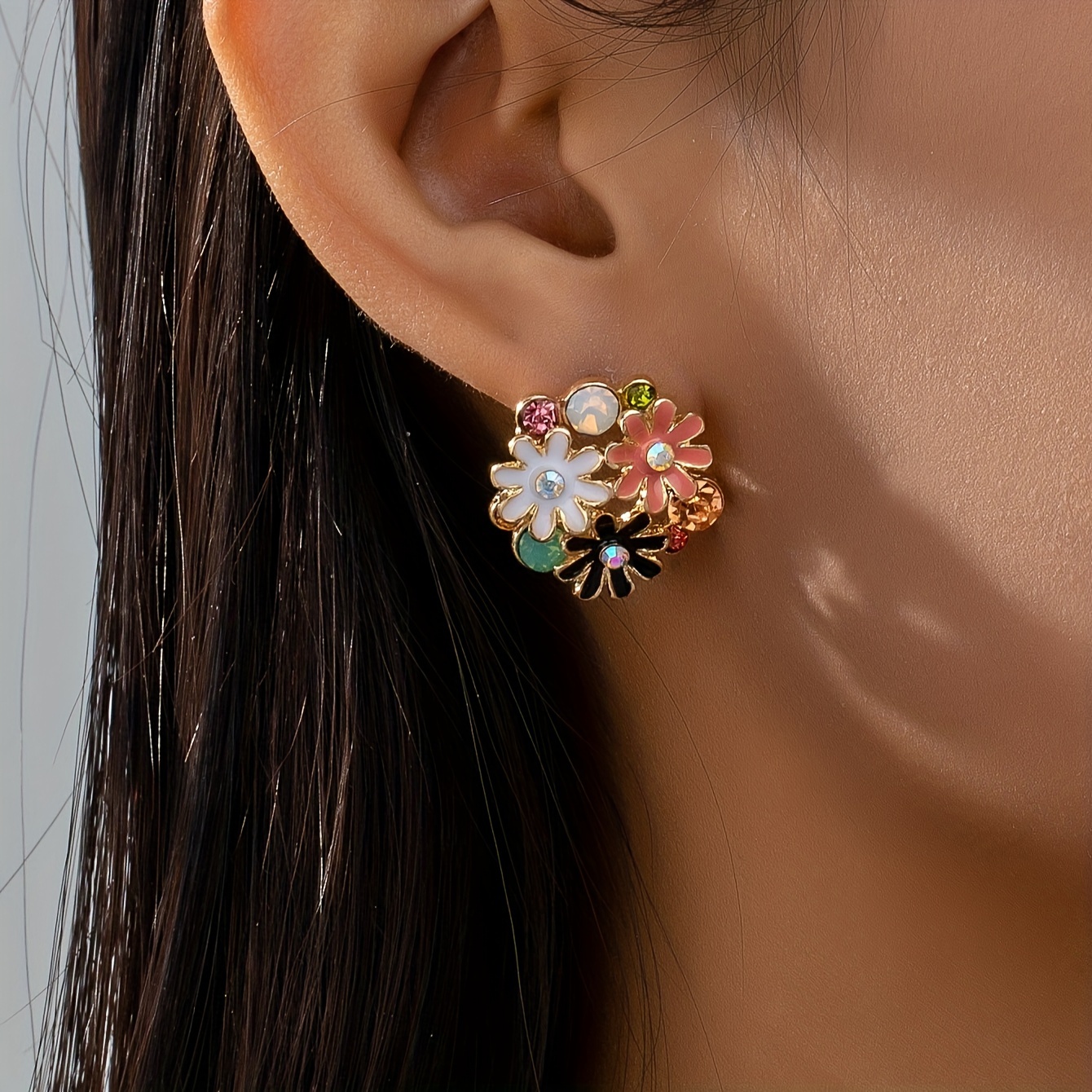 Simple And Elegant Sweet Floral Stud Earrings