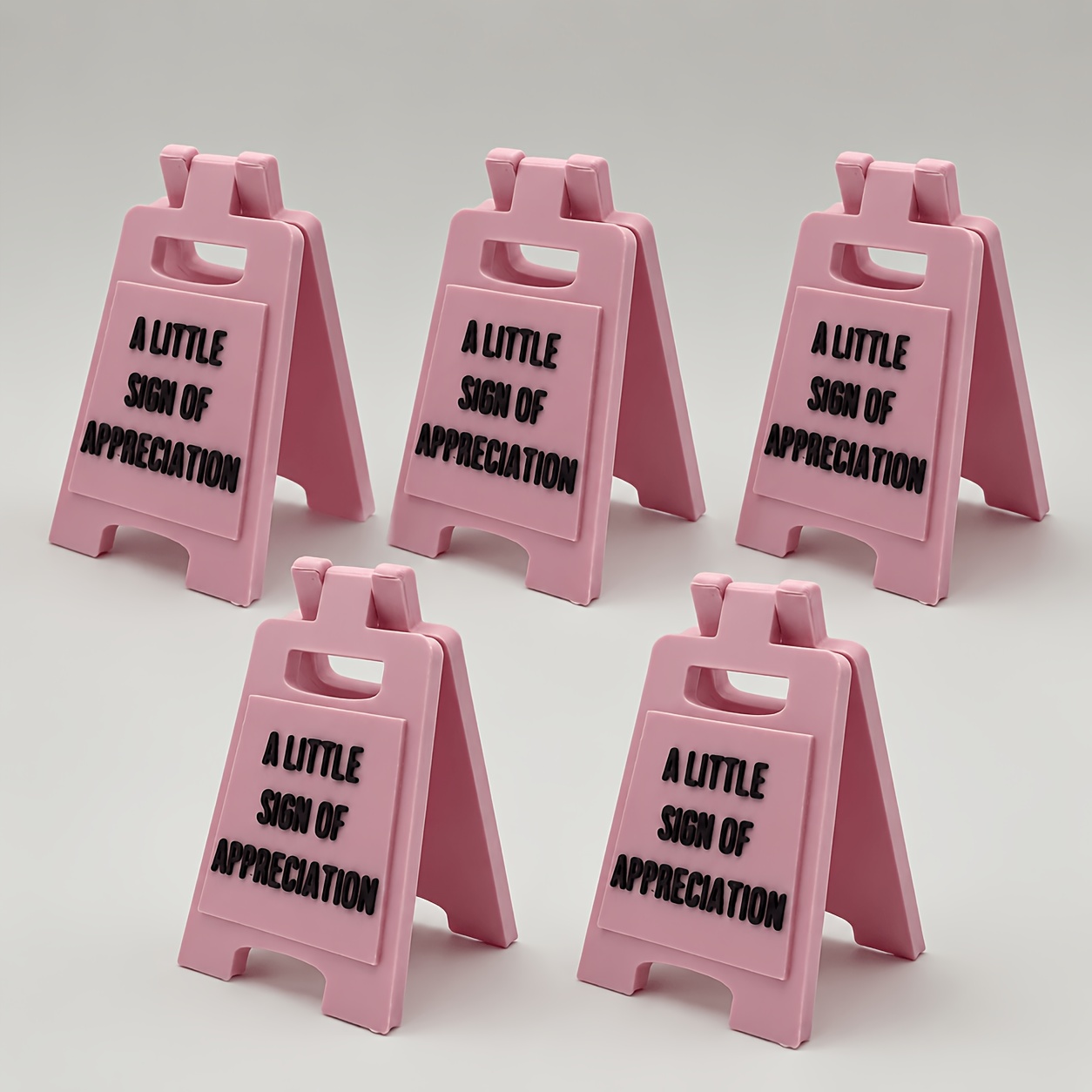 TEMU [2d Flat] 5pcs Cute And Practical Desktop Ornaments, 3 Colors , Of Appreciation, Fun Gift For , Unique Souvenir For And Small Businesses