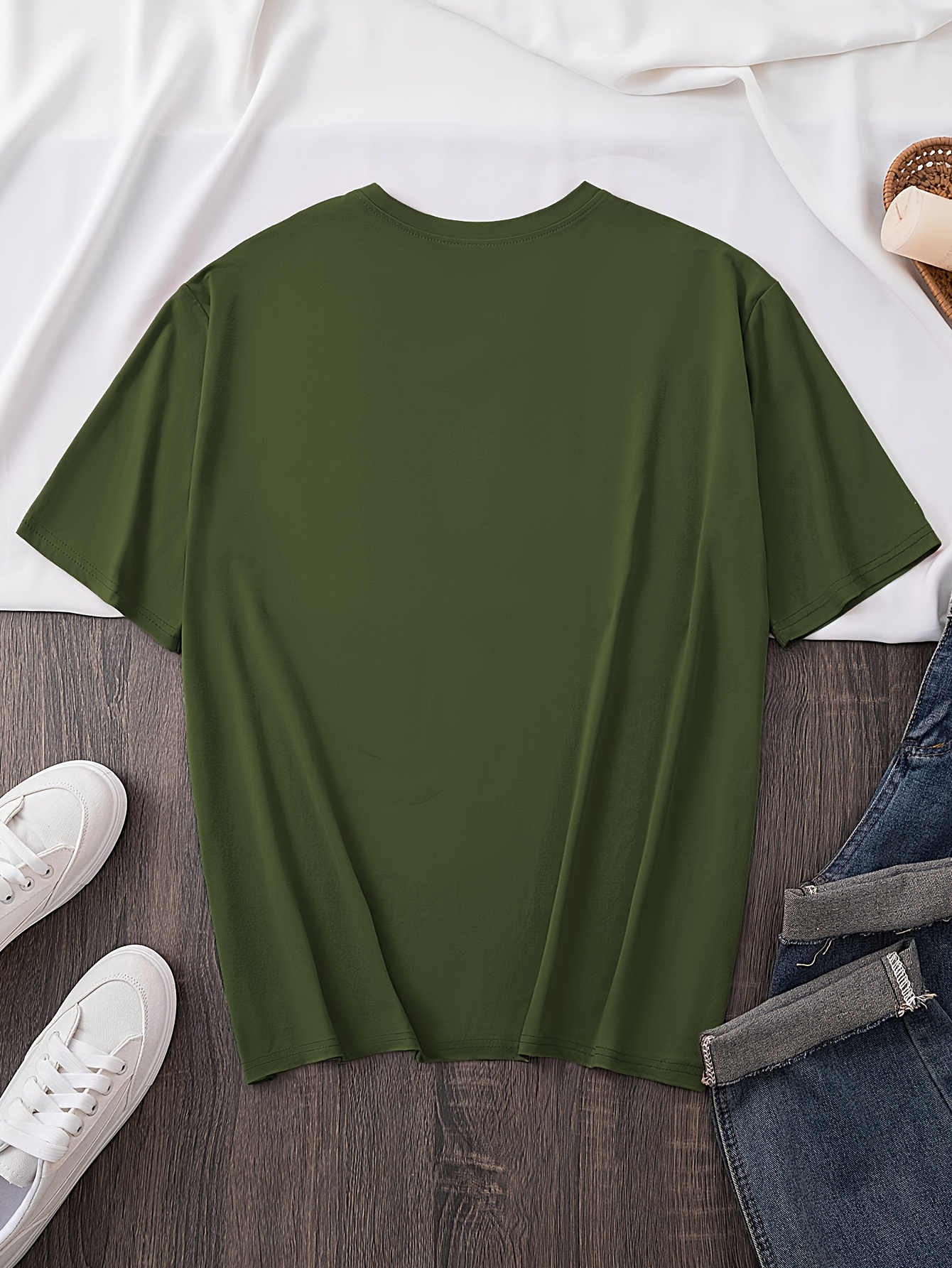 Women's Elegant Round Neck Short-Sleeve T-Shirt - Vibrant Red with White Calvin Monogram Print, Soft Fabric, Casual Versatile Top for Spring & Summer, Machine Washable, Casual Attire, Stylish Letter Print, Comfortable Fit