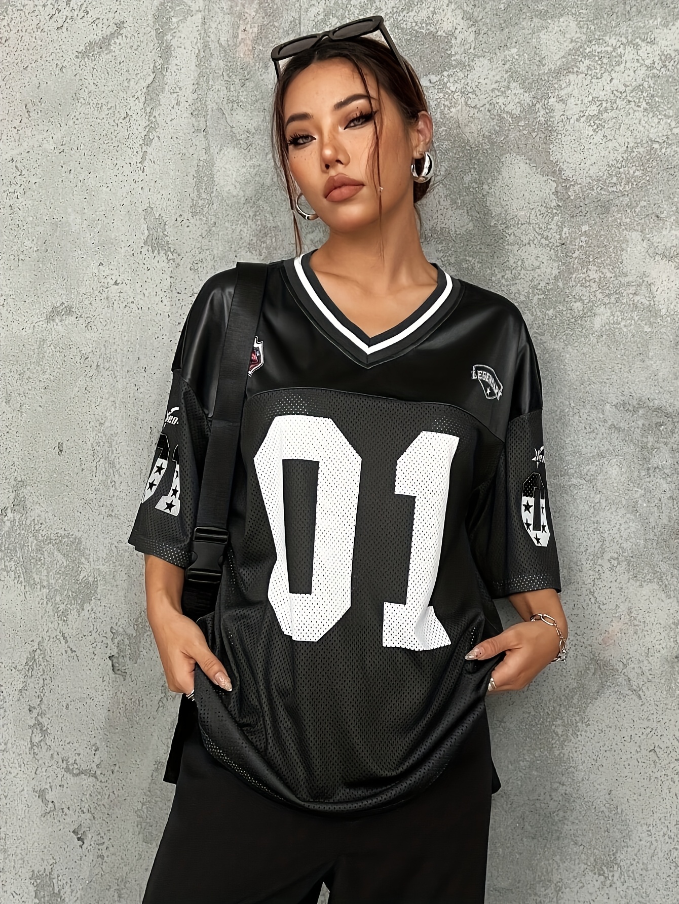【PDF】人気沸騰中！FOOTBALL T-SHIRT 19 // BLACK 送・関込み CRONOS Bold Back Logo Regularfit T-SHIRT【BLACK】 – クロノス