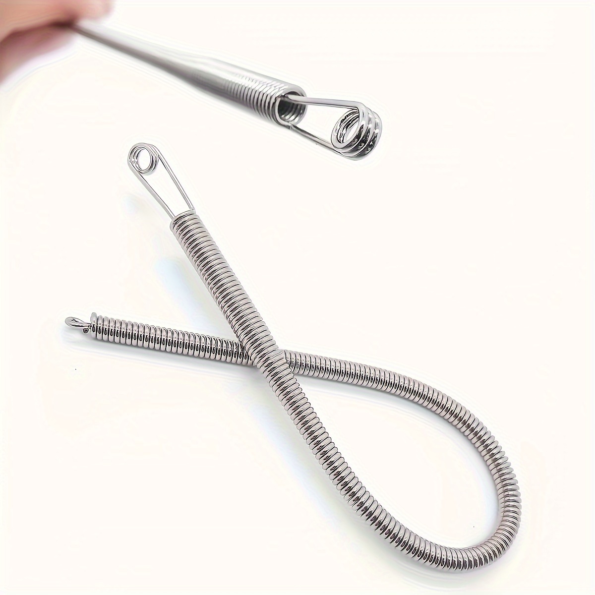 

Flexible Spring Rope Tool - Silvery Gray Needle Threading Device For Drawstrings, Bands & Crafts - No Battery Required