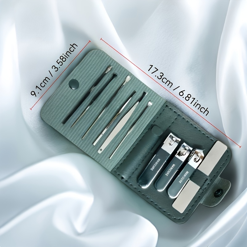 10pcs luxury manicure and pedicure set anti splash nail clippers ear digging spoon nail file stainless steel nail scissors professional quality tool kit for beauty care tools for travel or home gift Product details 3
