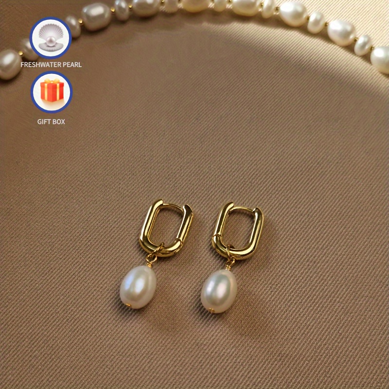 Natural Freshwater Pearls Necklace and Dangle Earrings Set