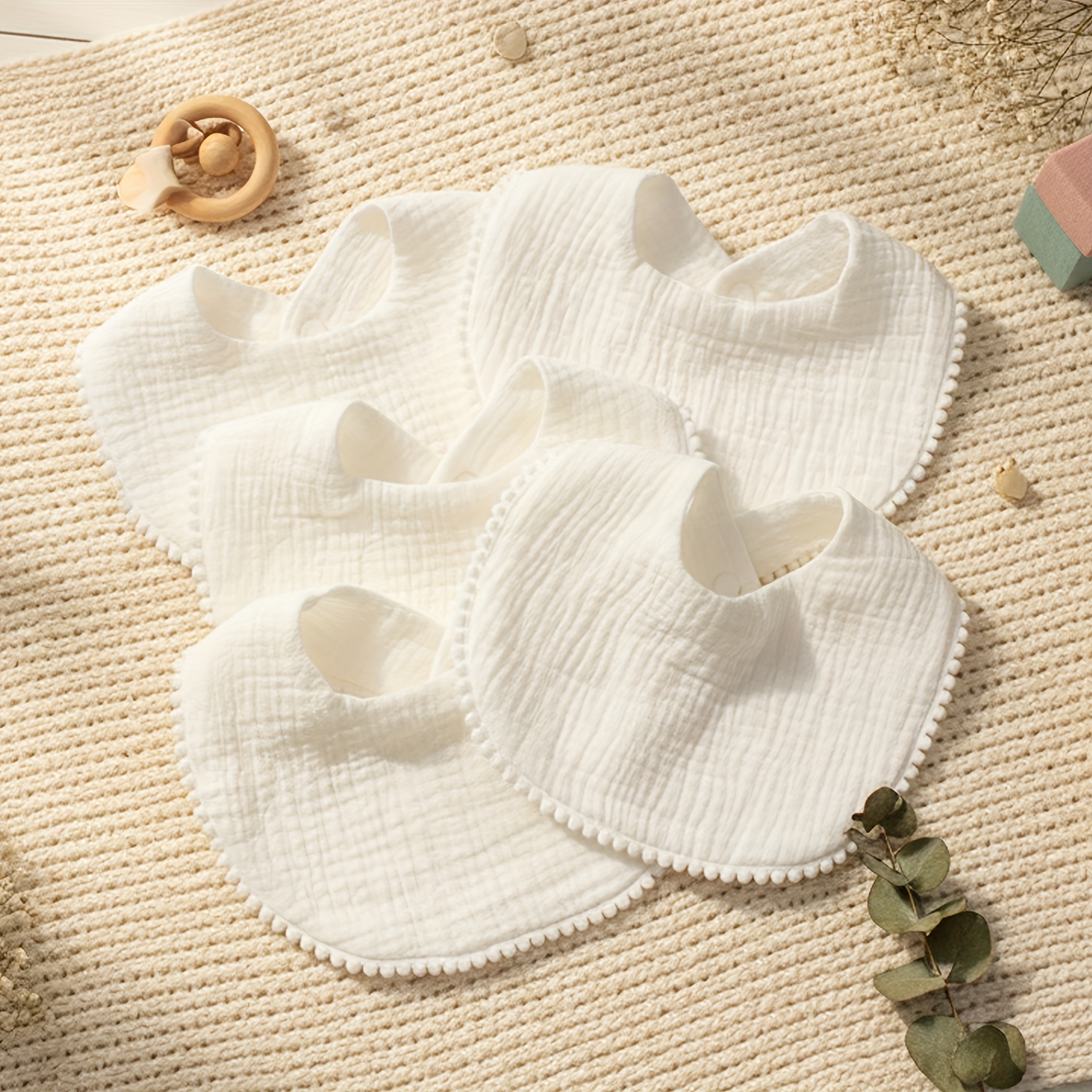 5pcs White, Cute, Soft, Breathable And Multi-functional Snap Baby Bib Set Is Suitable For Use During Meals To Prevent Clothes From