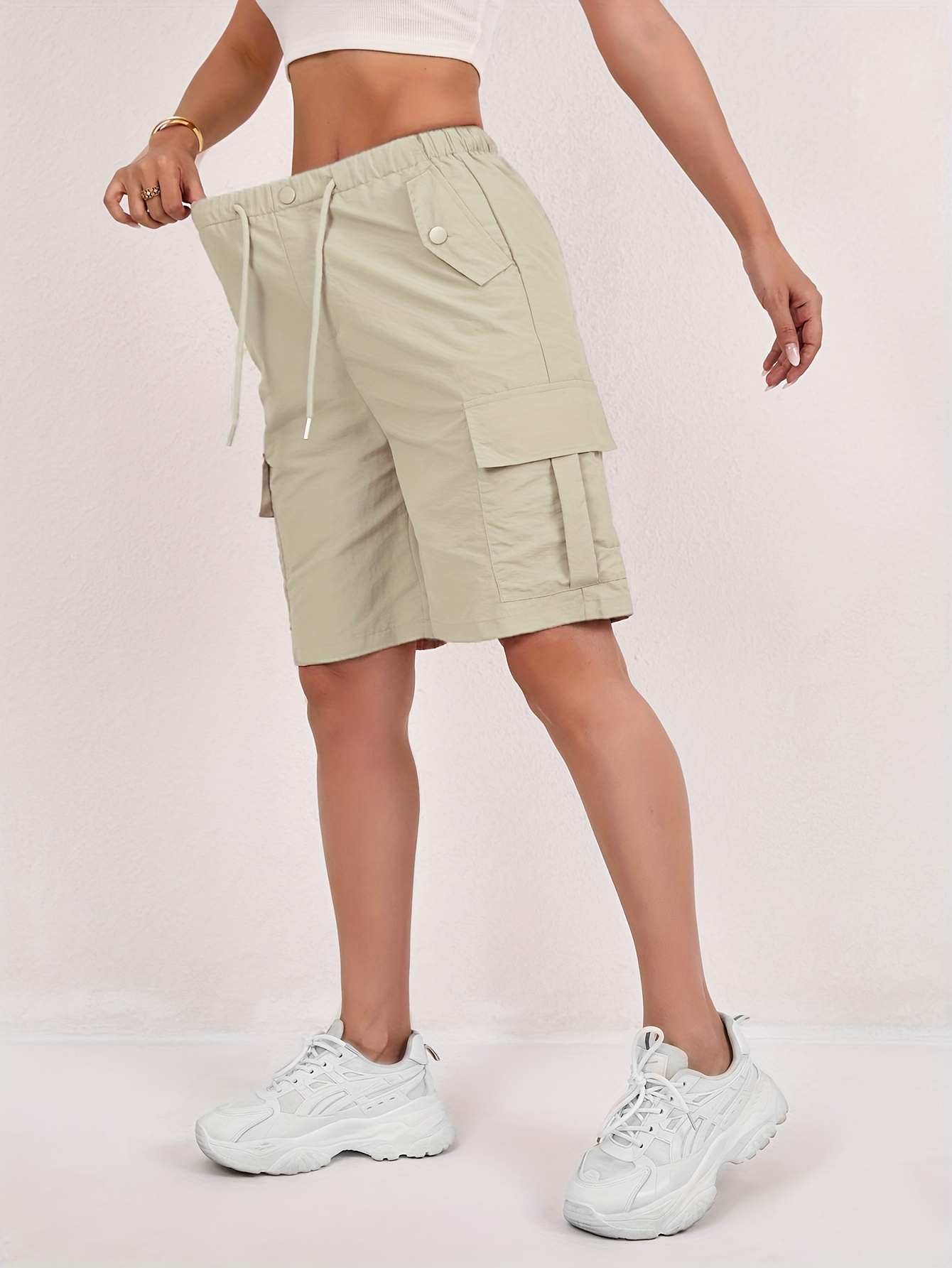 womens   quick dry outdoor cargo shorts casual high waisted   shorts machine washable loose fit Product details 4