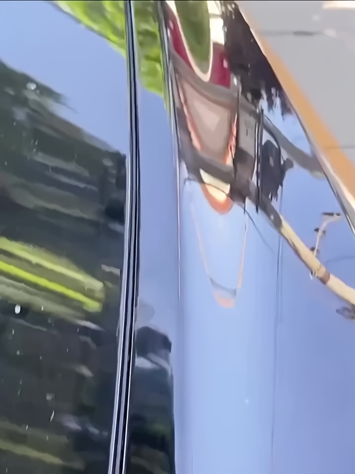 Patobulinta dvigubo sluoksnio sustorinta Tesla modelio durų sandarinimo juostelė, tinka Tesla Model 3, keturių durų garso izoliacinė sandarinimo juostelė, durų vandeniui atspari smūgius sugerianti guminė pagalvėlė, modifikacija, savaiminio klijavimo priekinio gaubto ir bagažinės krašto apsaugos