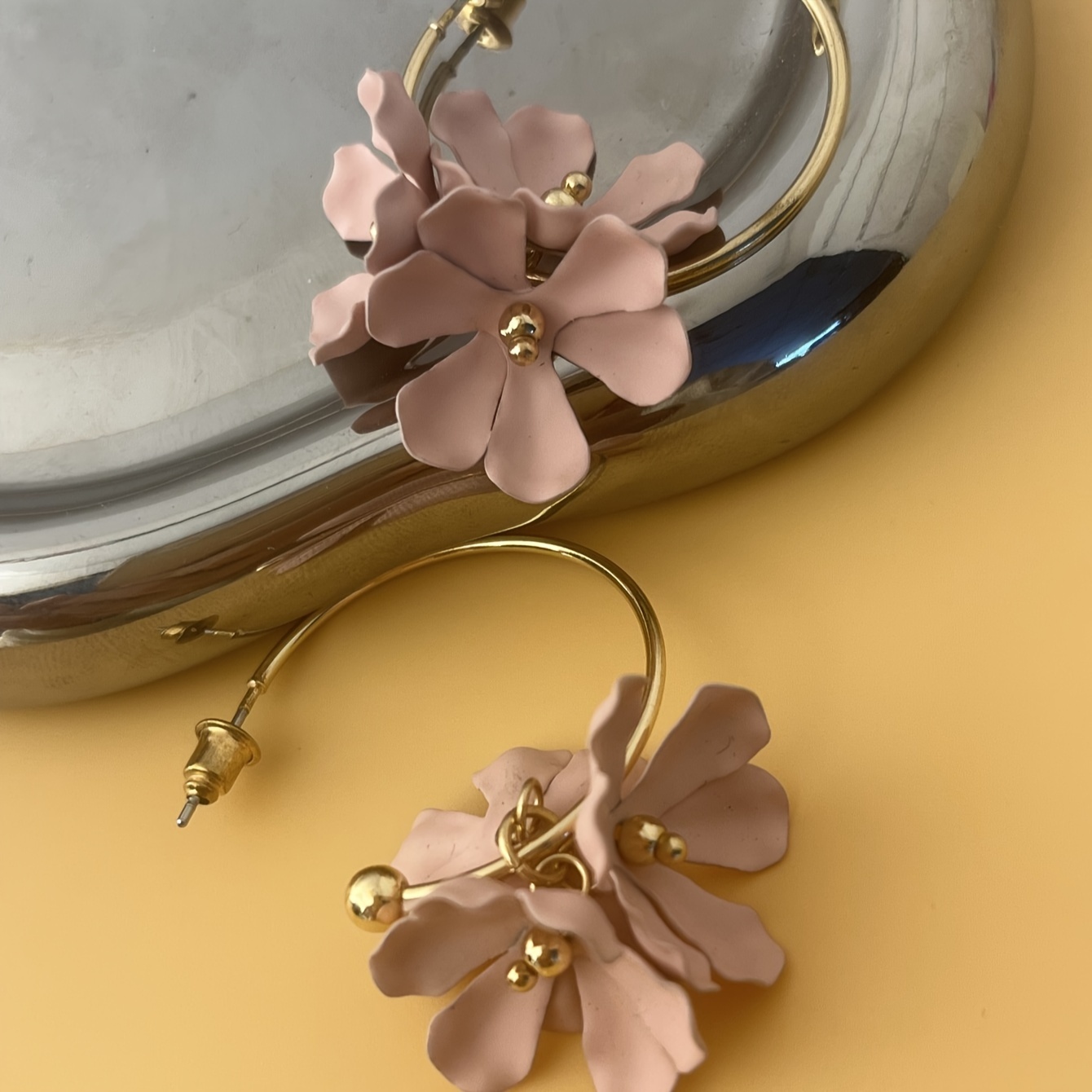 

Chic & Elegant Matte Pink Floral Hoop Earrings - Cute 3d , Iron With Golden-tone Detailing, & , Quirky Earrings