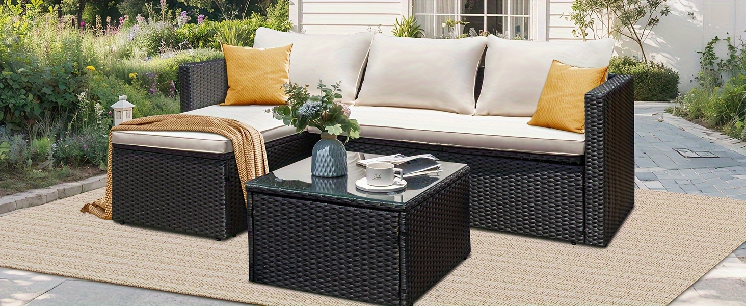 Vongrasig Wicker Sectional