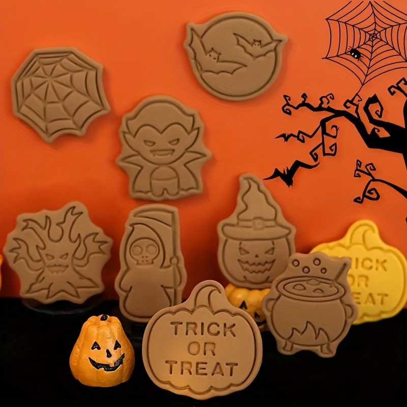 

1set, Cartoon Halloween Cookie Cutter Set With Stamps, Pumpkin Vampire Grim Reaper Shapes, Diy Cake Decorating Tools, Manual Press Fondant Pastry Baking Tools, Plastic Kitchen Bakeware