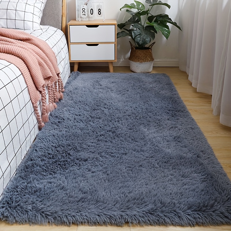 

Silk Girl Bedroom Bedside Carpet, Plush Home Mats, Living Room Sofa Room Mats, Plain Color Simple