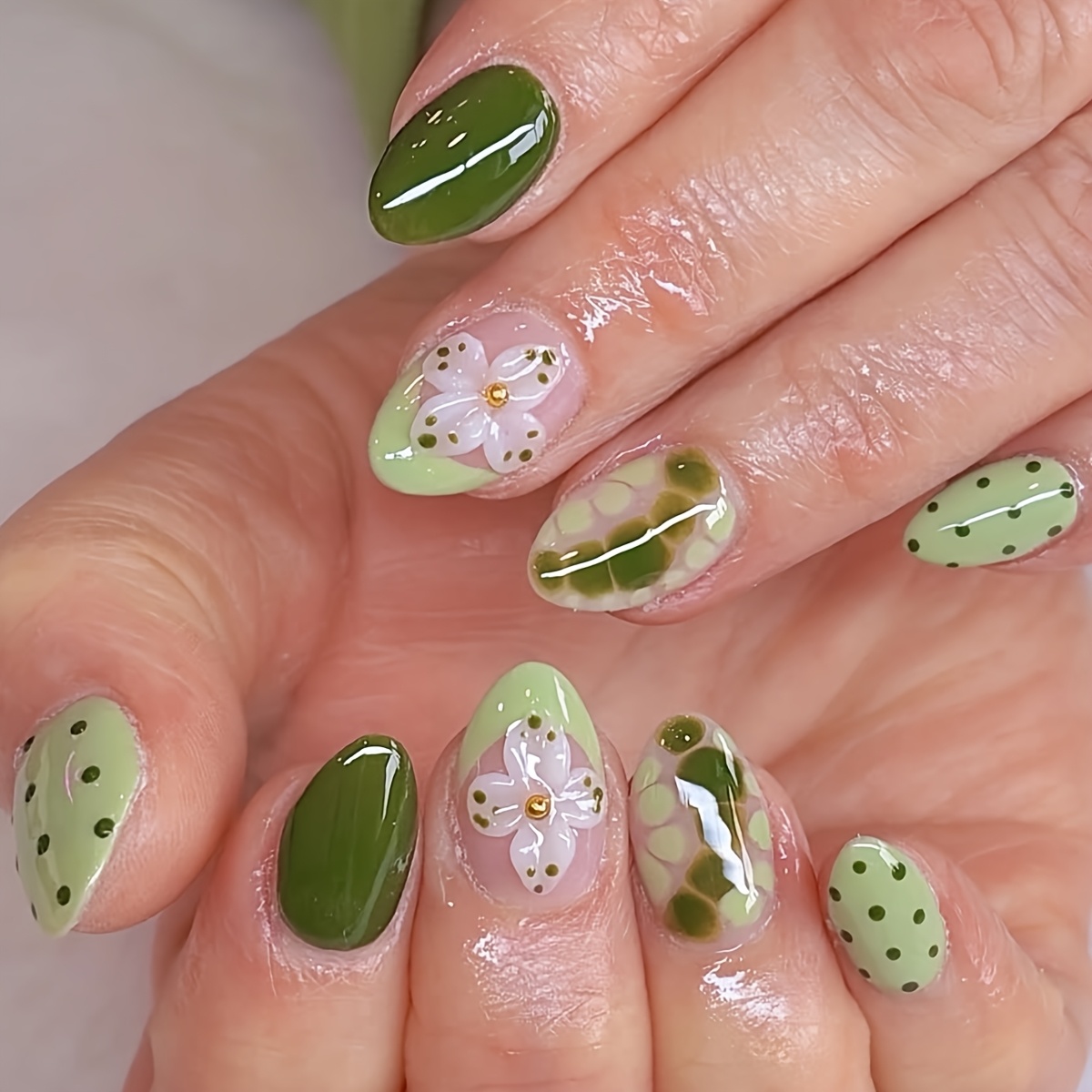 TEMU 24pcs Of Spring/summer Y2k Style Handmade Press-on Set, Short Oval Design, Green French Patch With Snake Pattern, 3d Three-dimensional Flowers