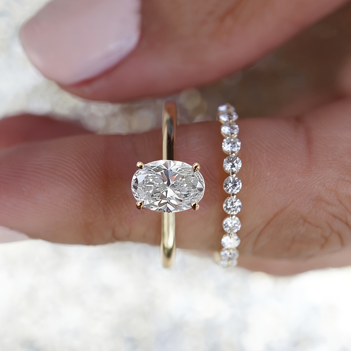 2pc Oval CZ Ring Set, Luxurious Stackable Wedding Bands