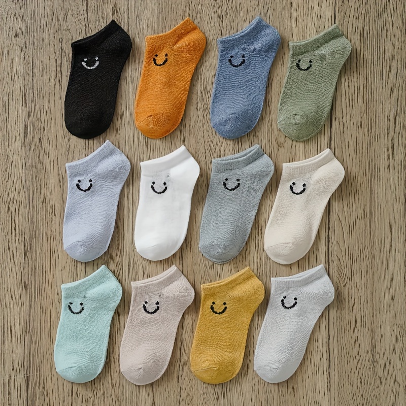 

12 paires de chaussettes basses à motif mignon pour fille, confortables, respirantes et douces pour toutes les saisons.