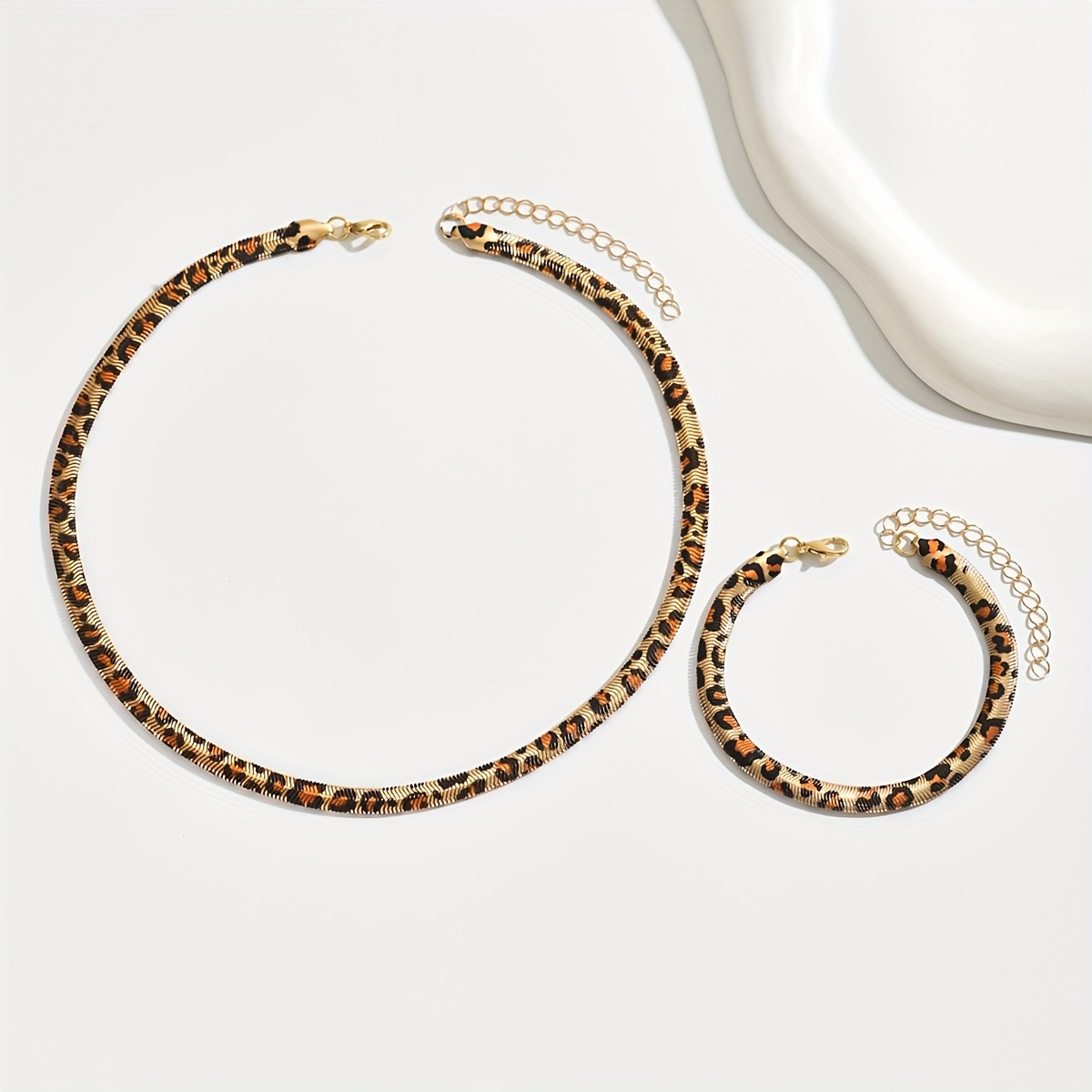Image of 2pcs Exquisite Snake Bone Chain Leopard Print Bracelet Necklace Set