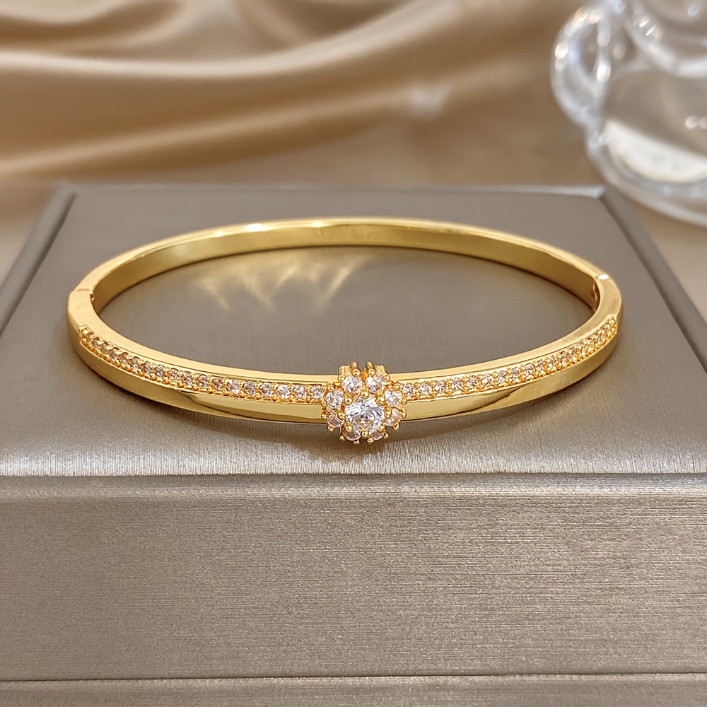 Exquisite Synthetic Zirconia Copper Bracelet for Women