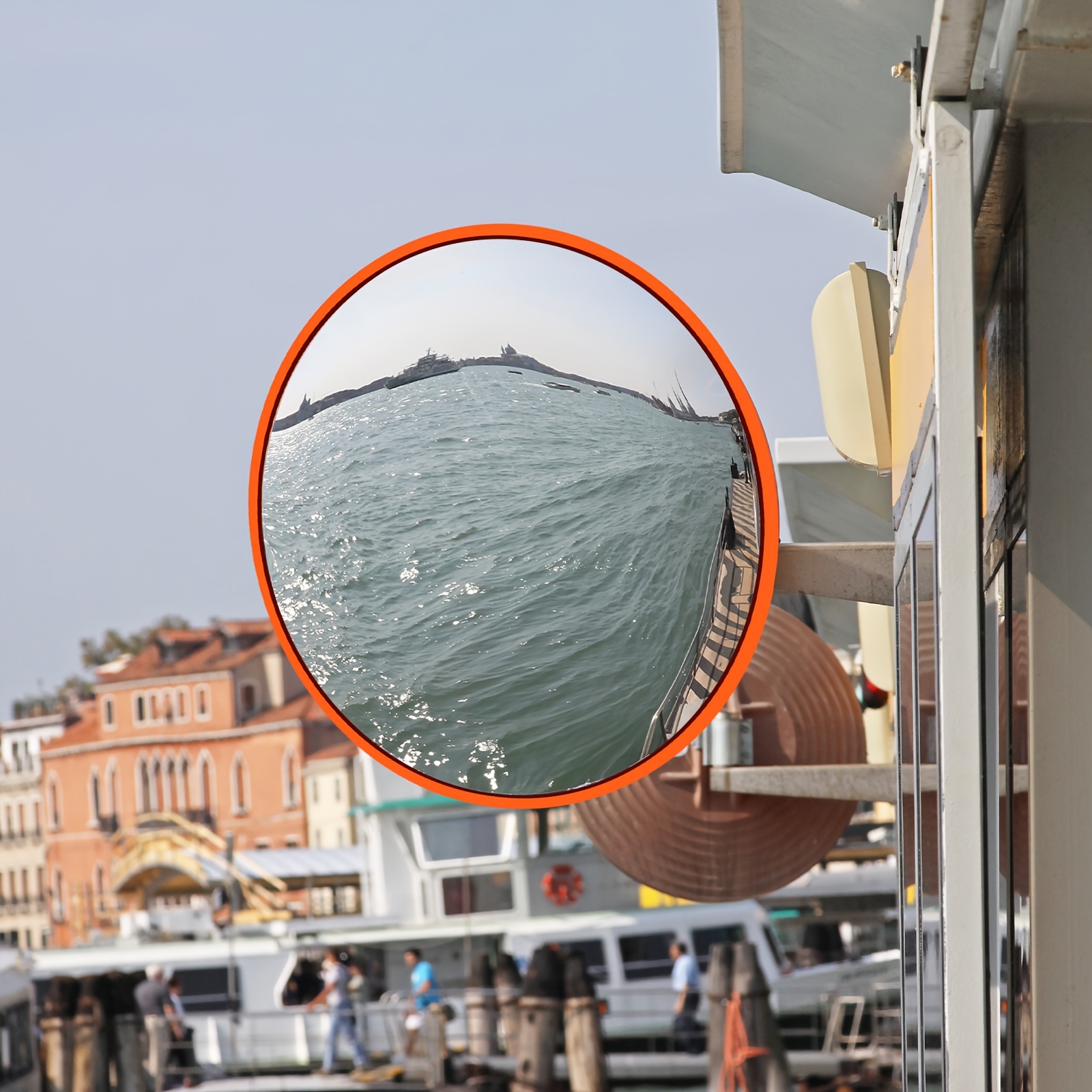" Convex Safety Mirror With 130° Wide Angle View - Ideal For Road, Driveway, Garage, And Blind Spot Security - Includes Wall Mount Bracket