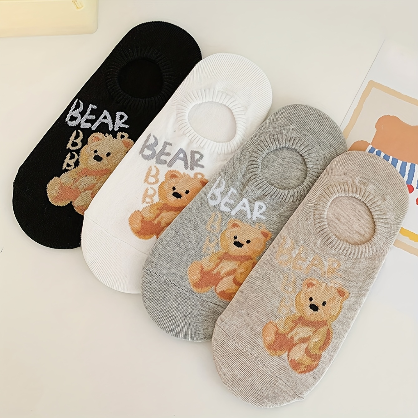 E-shop 4 Paar Niedliche Damen Bären Unsichtbare Socken Bequem Atmungsaktiv Sommer Bootsocken