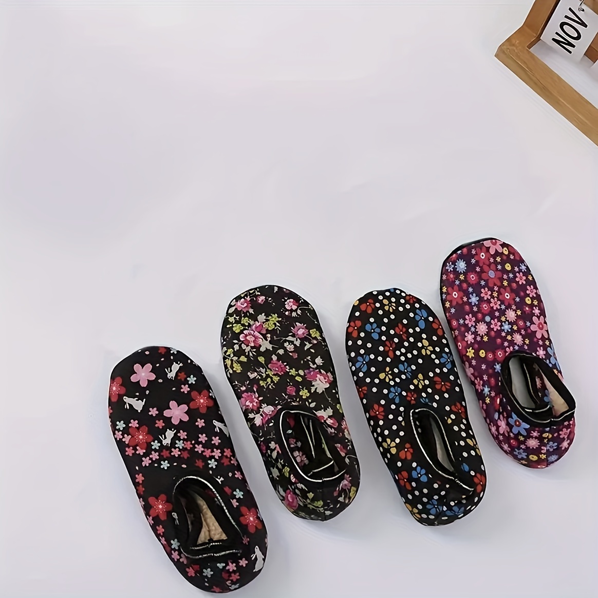 

Non-slip Floral Print Slippers, Warm Plush Lined Floor Socks For Fall & Winter, Women's Stockings & Hosiery