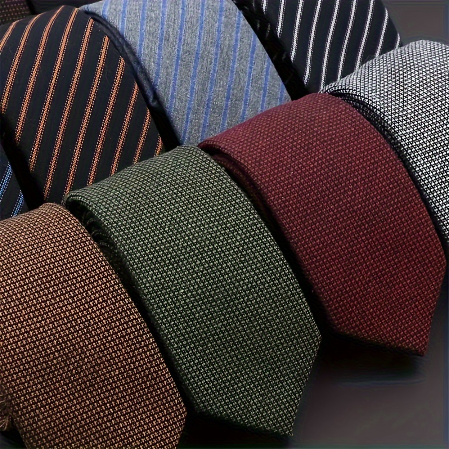 

Striped Men's Tie - Weddings, Parties & Casual Attire