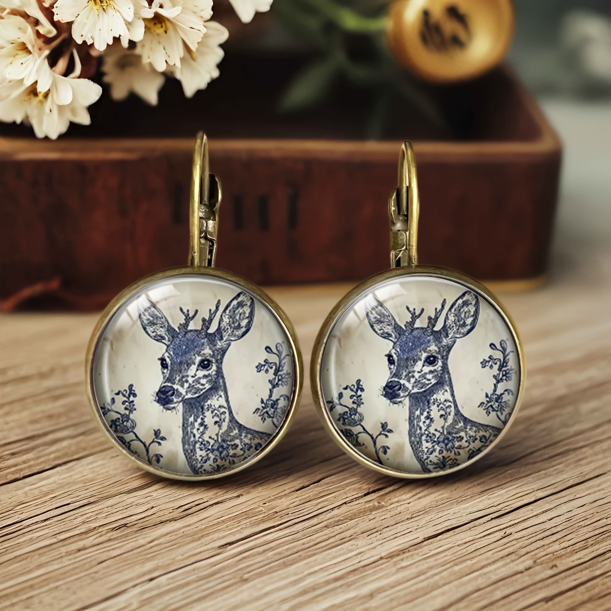 TEMU 1 Pair Deer Pattern Earrings - Round Pendant With Blue And White , Exquisite Animal Jewelry, Without Battery