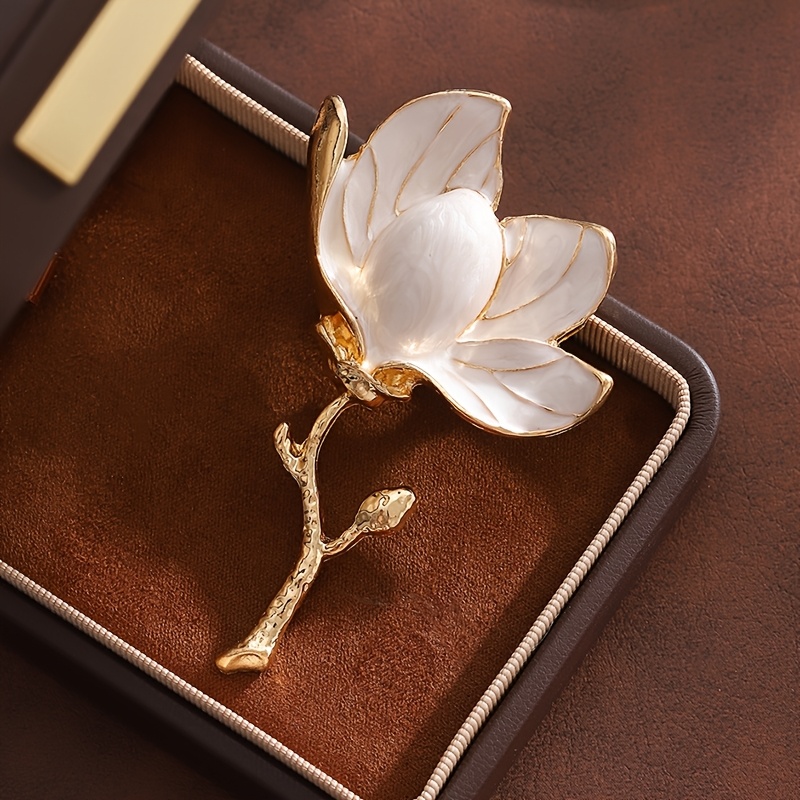 TEMU 1pc Fashionable Western Luxurious Creative Lily Flower Brooch Pin, Suitable For Women' Clothing Additions Decoration