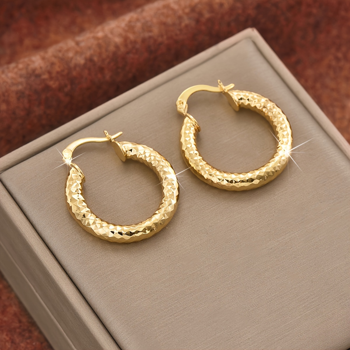 

Glossy Hoop Earrings Simple Plated Copper Ear Jewelry Elegant Sexystyle Ring Earrings For Women