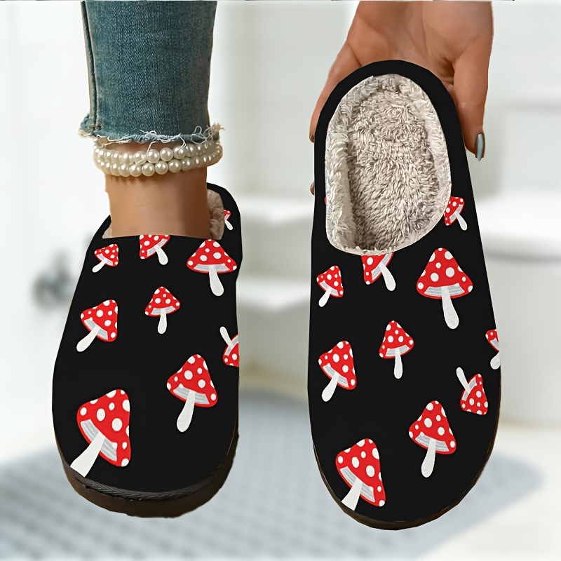 kuschelige hausschuhe für damen und herren mit paar-print-design, ideal für valentinstag, vatertag oder als geschenk für eltern, verziert mit einem pilzmuster