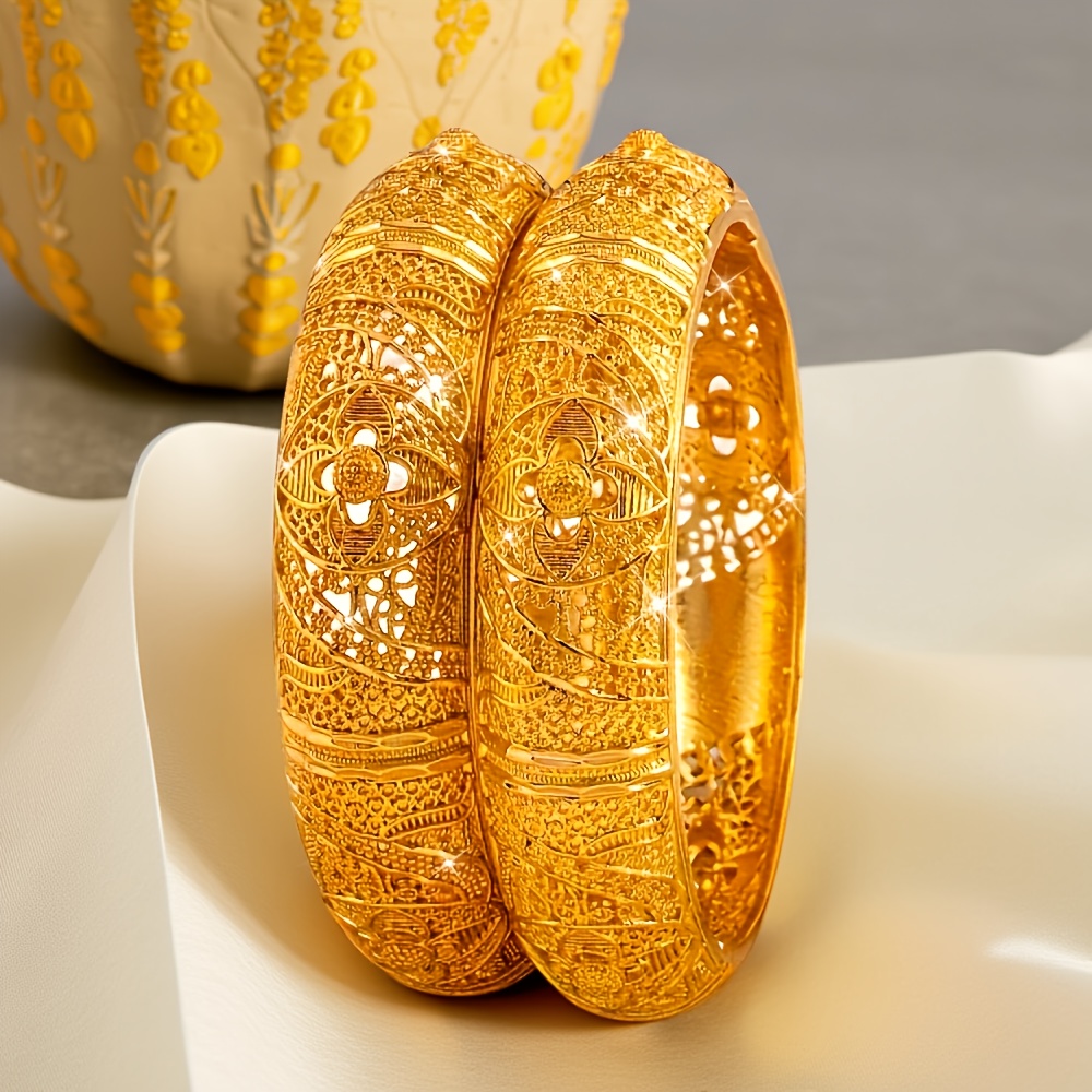 2pcs Golden Plated Openwork Bracelets Classic Comfortable Style