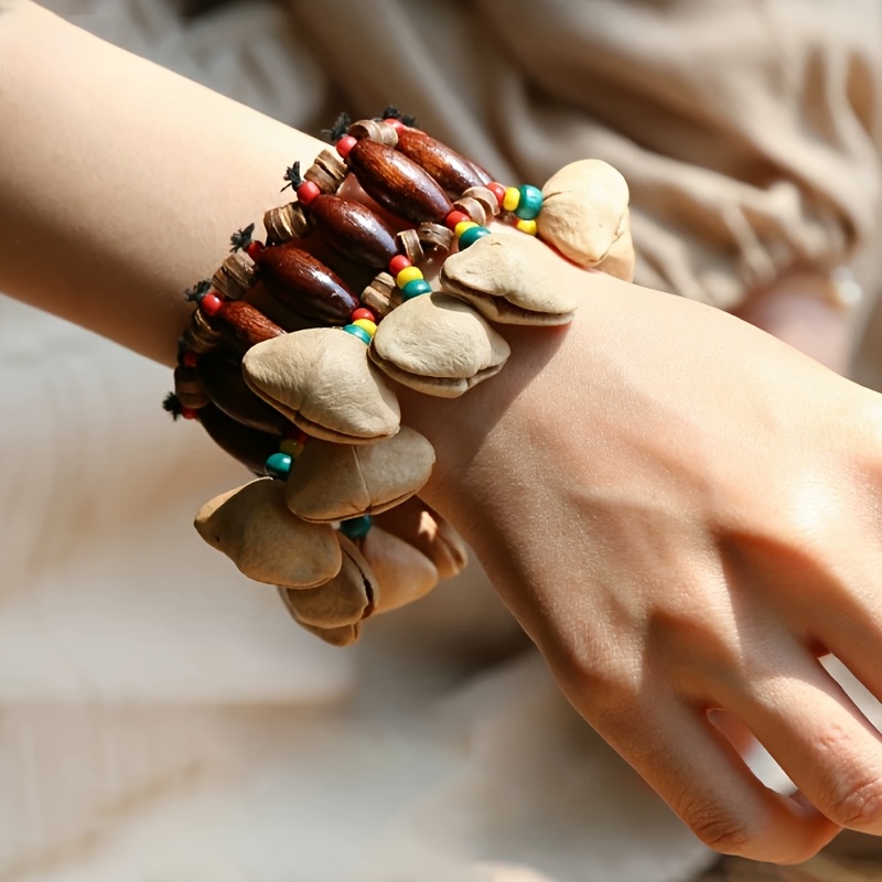 Handmade Fruit Shell Handbell, African Drum Percussion Accompaniment, Wrist Bell Bracelet with Natural and Crisp Sound, Suitable for Percussion and Music Lovers, Comes with a Storage Bag