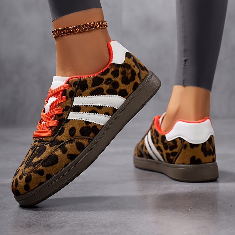 Leopard Print Sneakers Flat Sole Lightweight Sneakers with Non-Slip  Rubber Outsole, Breathable Fabric Upper Gym Shoes for Women/Men Wor