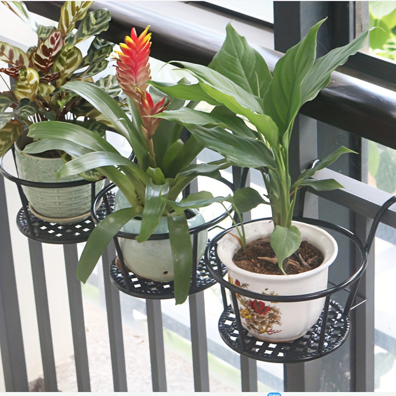 E-shop Ein Paket mit 3 hängenden Blumentopfregalen aus Eisen, mit Haken-Blumentopfregalen, Blumentopfbehältern, Metall Pflanzen Pflanzkorb Hängeregen,