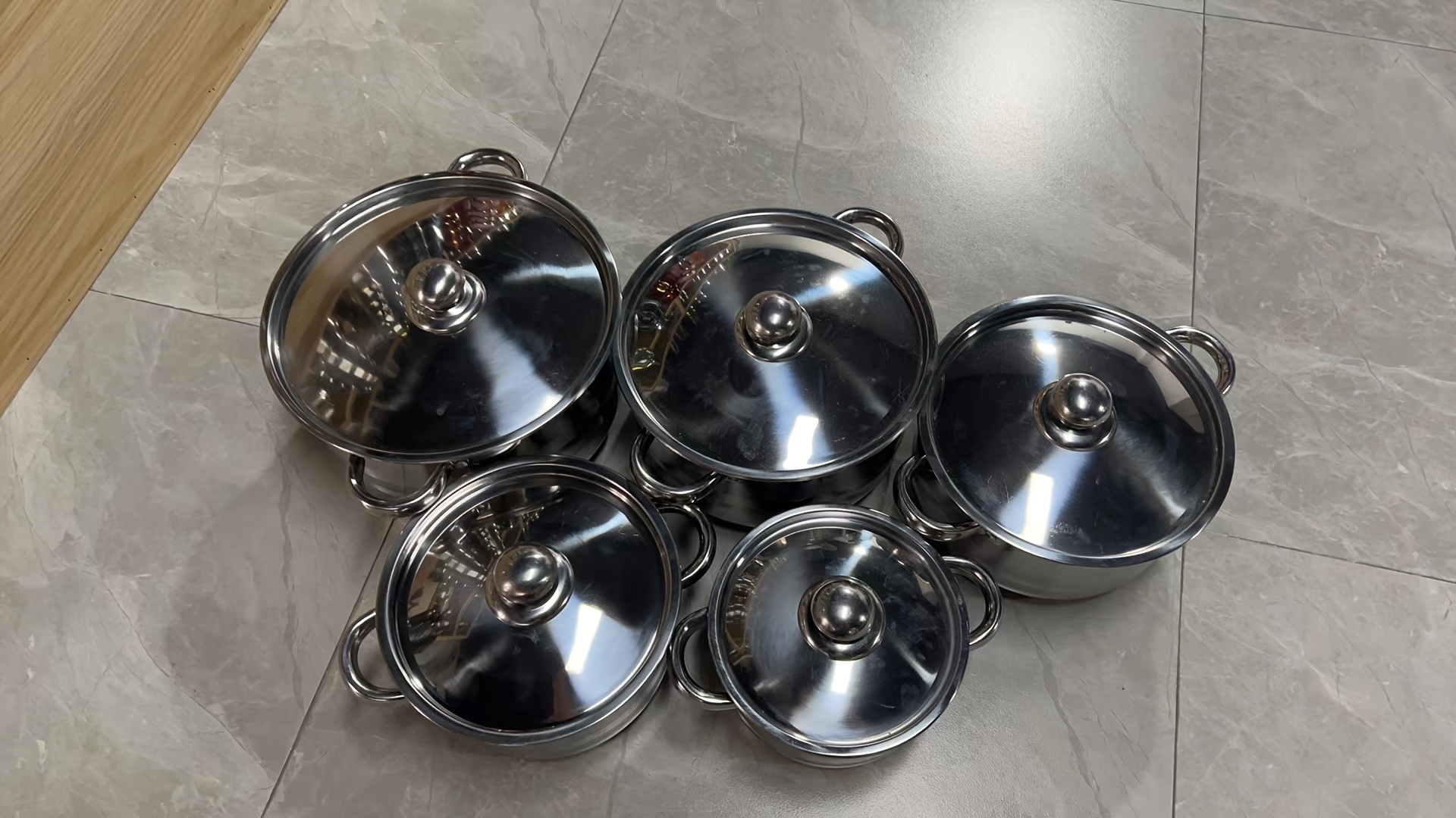 10pcs stainless steel pot set specifications are 7 09 7 87 8 66 9 45   inches stainless steel cooking pot silvery 5 pots 5 lids stainless steel double handle with lid deep soup pot suitable for home and restaurant cooking suitable for soup hot   spaghetti   details 3