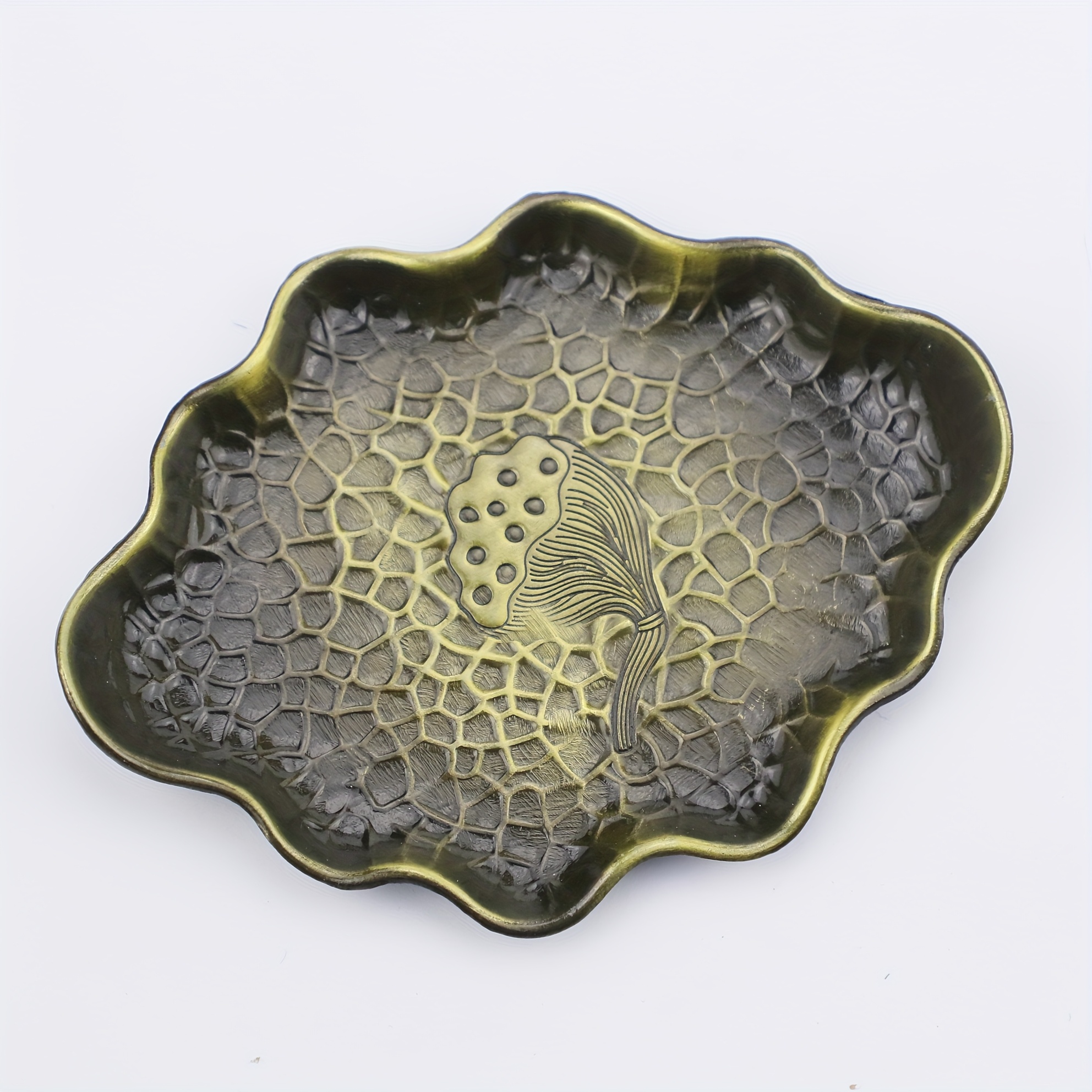 TEMU 1 pc Élégant plateau en métal de fleur de lotus avec un design intriqué - Parfait pour et les parfums, résistant à la chaleur, idéal pour la