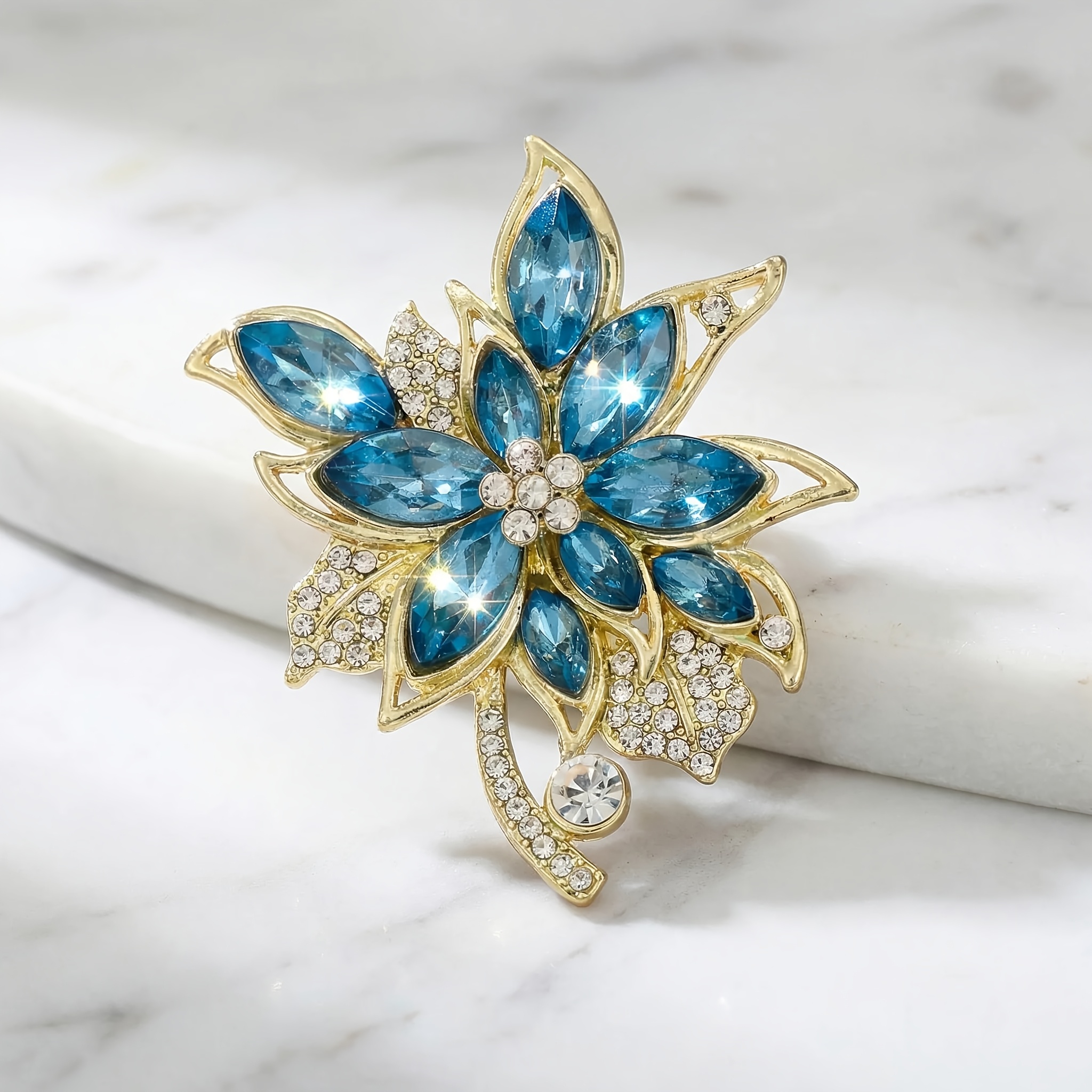 TEMU Broche Sophistiquée de Strass - Épingle en Adaptée Femme, Sacs à Main et Accessoires - Idéale pour Cadeaux et Célébrations, Embellissement de