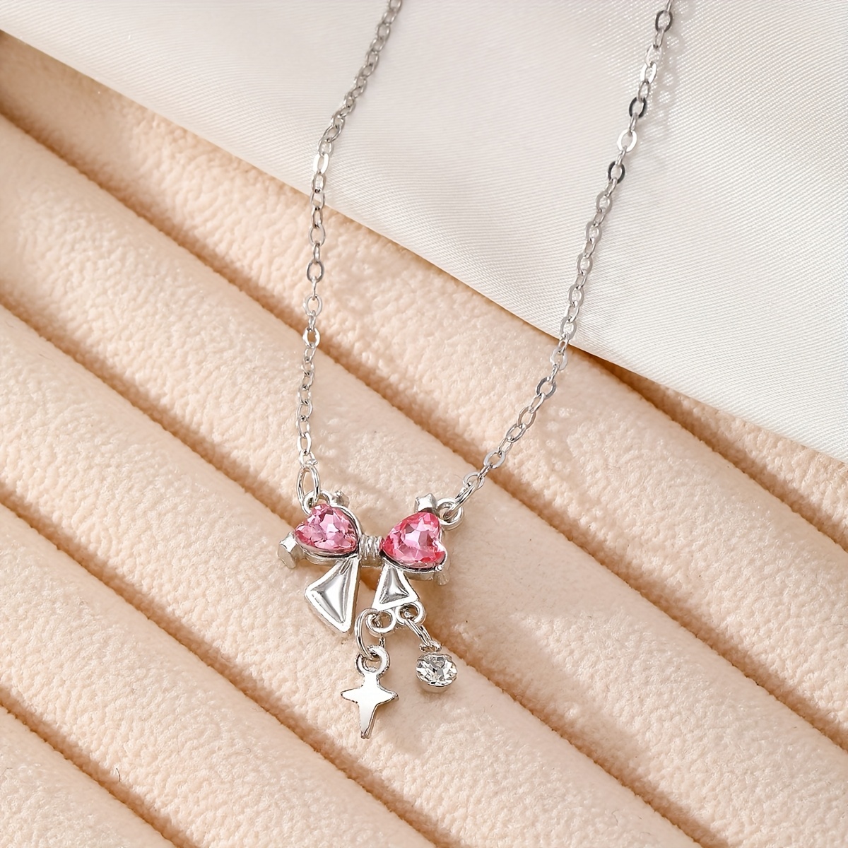 TEMU Collar de con Diamantes de Rosa Único y Diseño para Mujer, Collar de Moda Individual, Joyería para Citas , Regalo