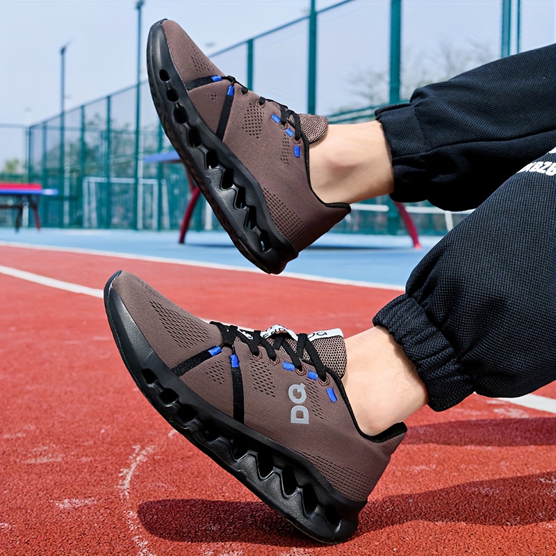 High-Quality Sneakers with a Breathable Mesh Upper And a Soft, Elastic MD Sole