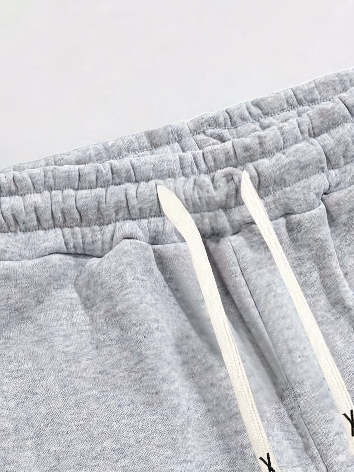 Ensemble de sport décontracté pour homme, 8 pièces : sweat-shirt à capuche + pantalon de survêtement, automne et printemps, couleur unie, pull uni, manches longues, capuche, cordon de serrage, taille élastique, pantalon côtelé à chevilles.