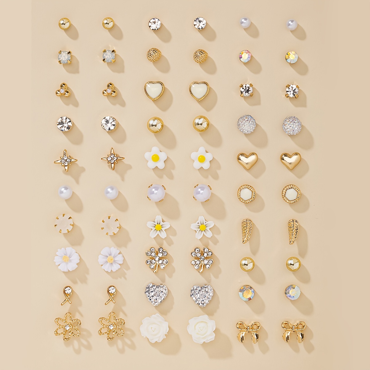 1 juego de 30 pares de pendientes redondos, de moda, únicos, simples, lindos, elegantes, amarillos, con pequeñas flores de margarita, amor, llenos de estrellas, perlas de imitación, conjunto de varias piezas, pendientes para mujeres, regalo de vacaciones, joyería, pendientes, sin duplicados, múltiples estilos